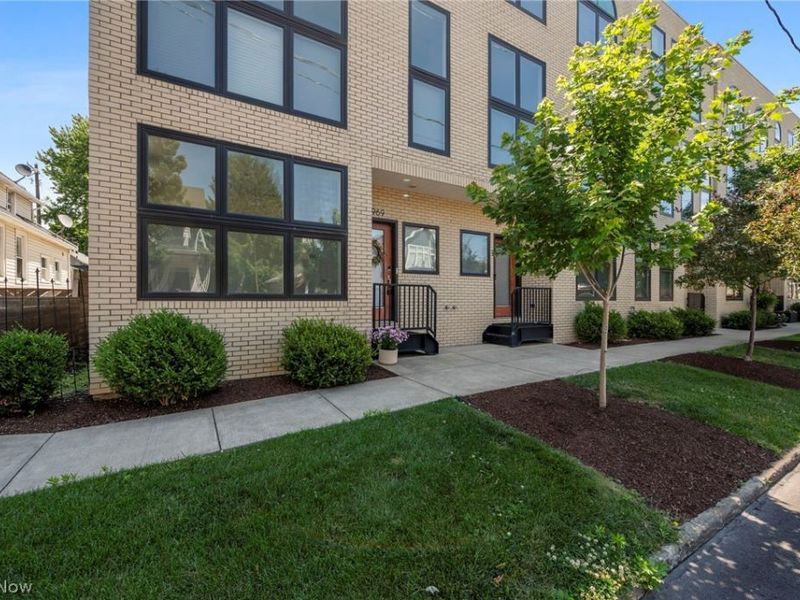 1969 W 47th Street, Cleveland, OH 44102 Photo 35