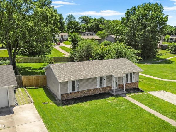 211 MILLPOND LANE, Jefferson City, MO 65109