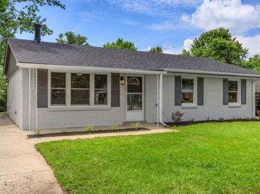 208 Independence Court, Georgetown, KY 40324