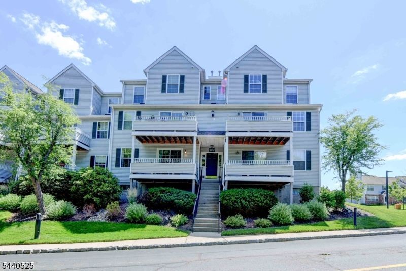 2911 Appleton Way, Hanover, NJ 07981 Main Photo