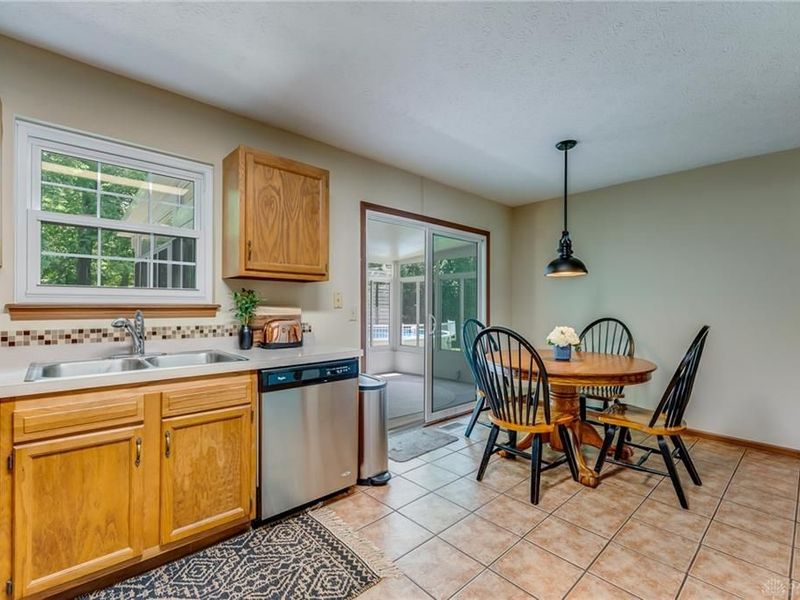 465 Stillpass Way, Liberty Township, OH 45050 Photo 10