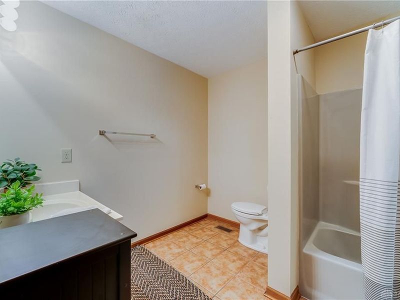 465 Stillpass Way, Liberty Township, OH 45050 Photo 16