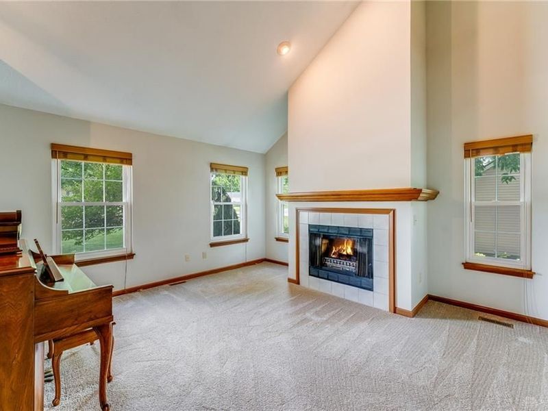 465 Stillpass Way, Liberty Township, OH 45050 Photo 4