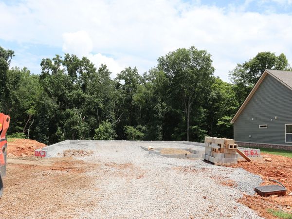 597 Willow Park Dr , Clarksville, TN 37043