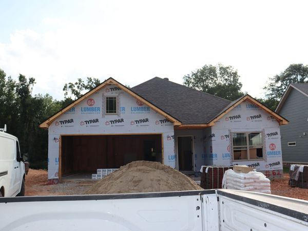 597 Willow Park Dr, Clarksville, TN 37043