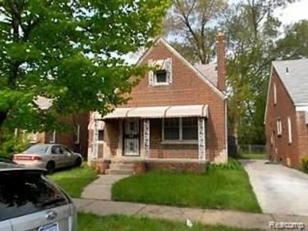 15871 Tracey Street, Detroit, MI 48227