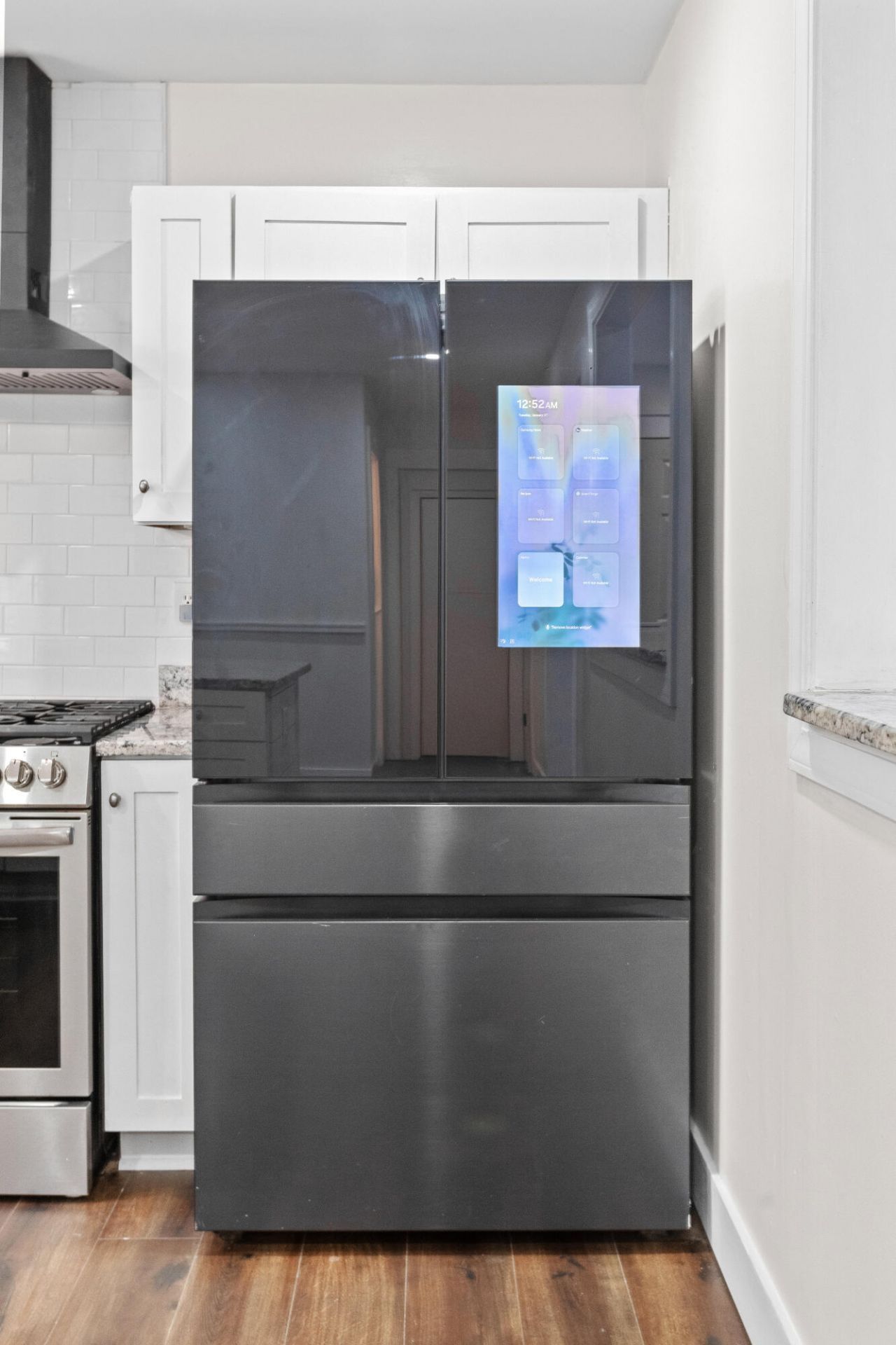 110 Lipman Street Photo 14
