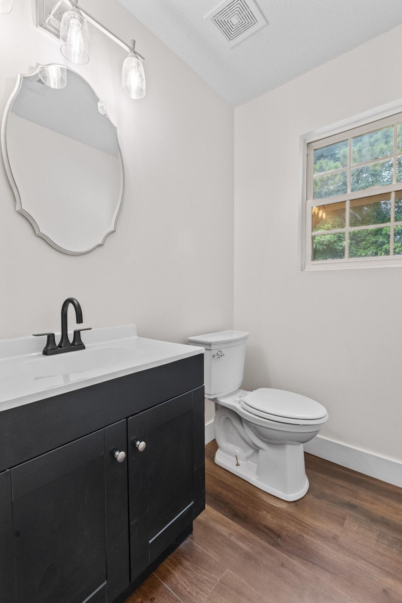 110 Lipman Street Photo 21
