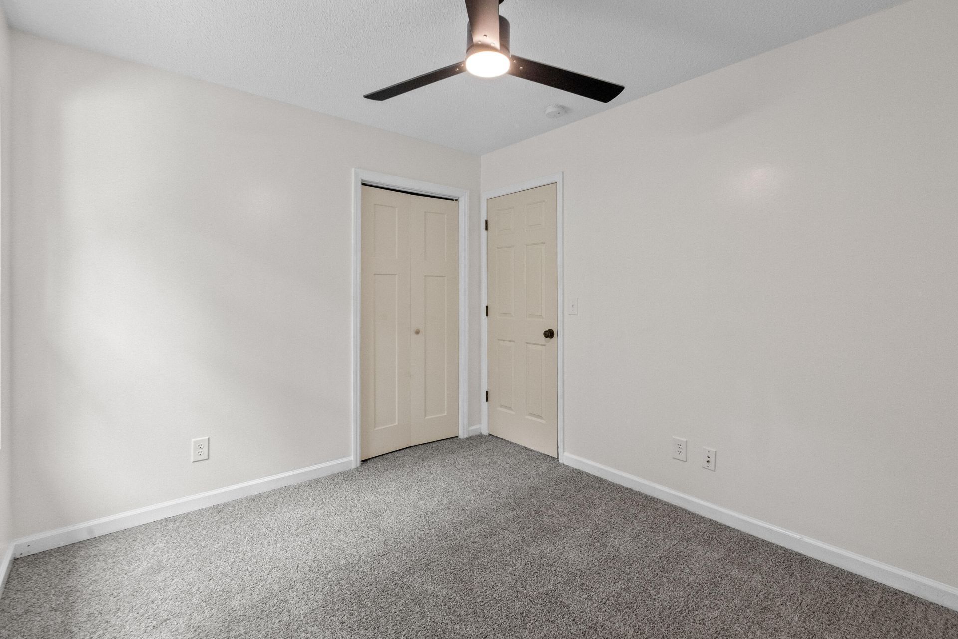 110 Lipman Street Photo 27
