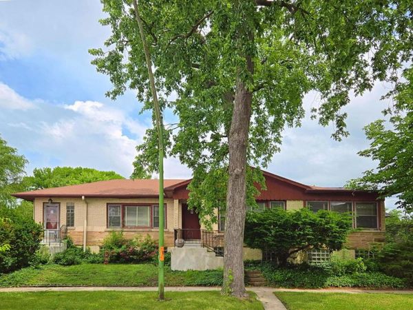 2201 N Harlem Avenue , Chicago, IL 60707