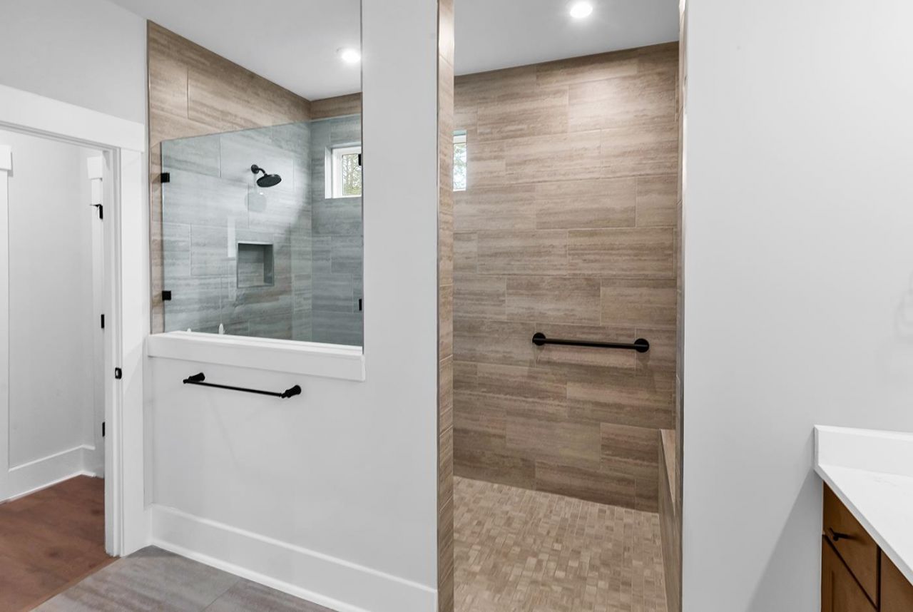 1565 Crested Iris Way  Photo 32