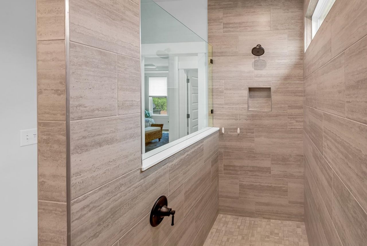 1565 Crested Iris Way  Photo 33