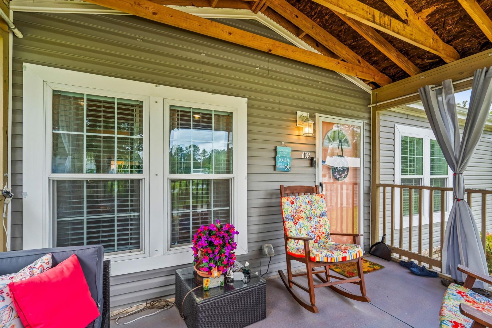 1105 Woodrow Ln. Photo 12
