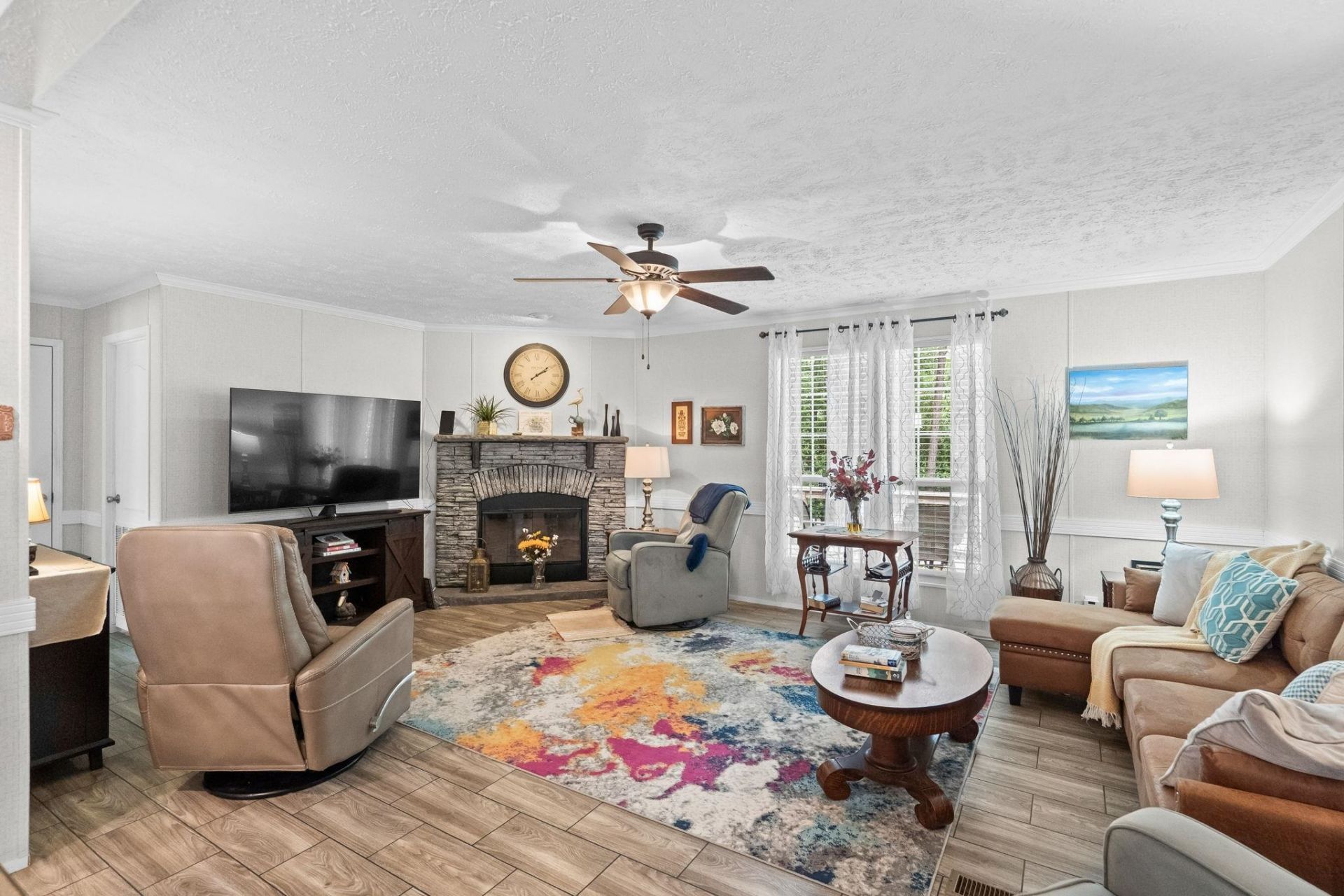 1105 Woodrow Ln. Photo 15