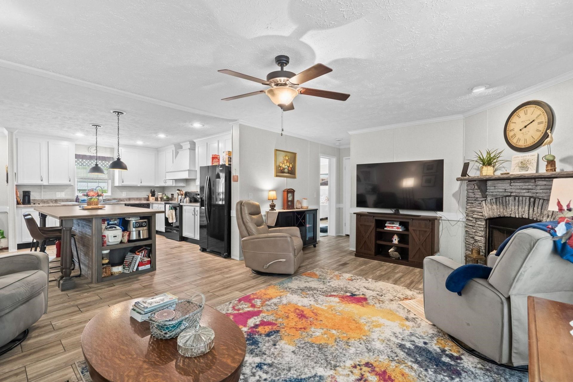 1105 Woodrow Ln. Photo 17