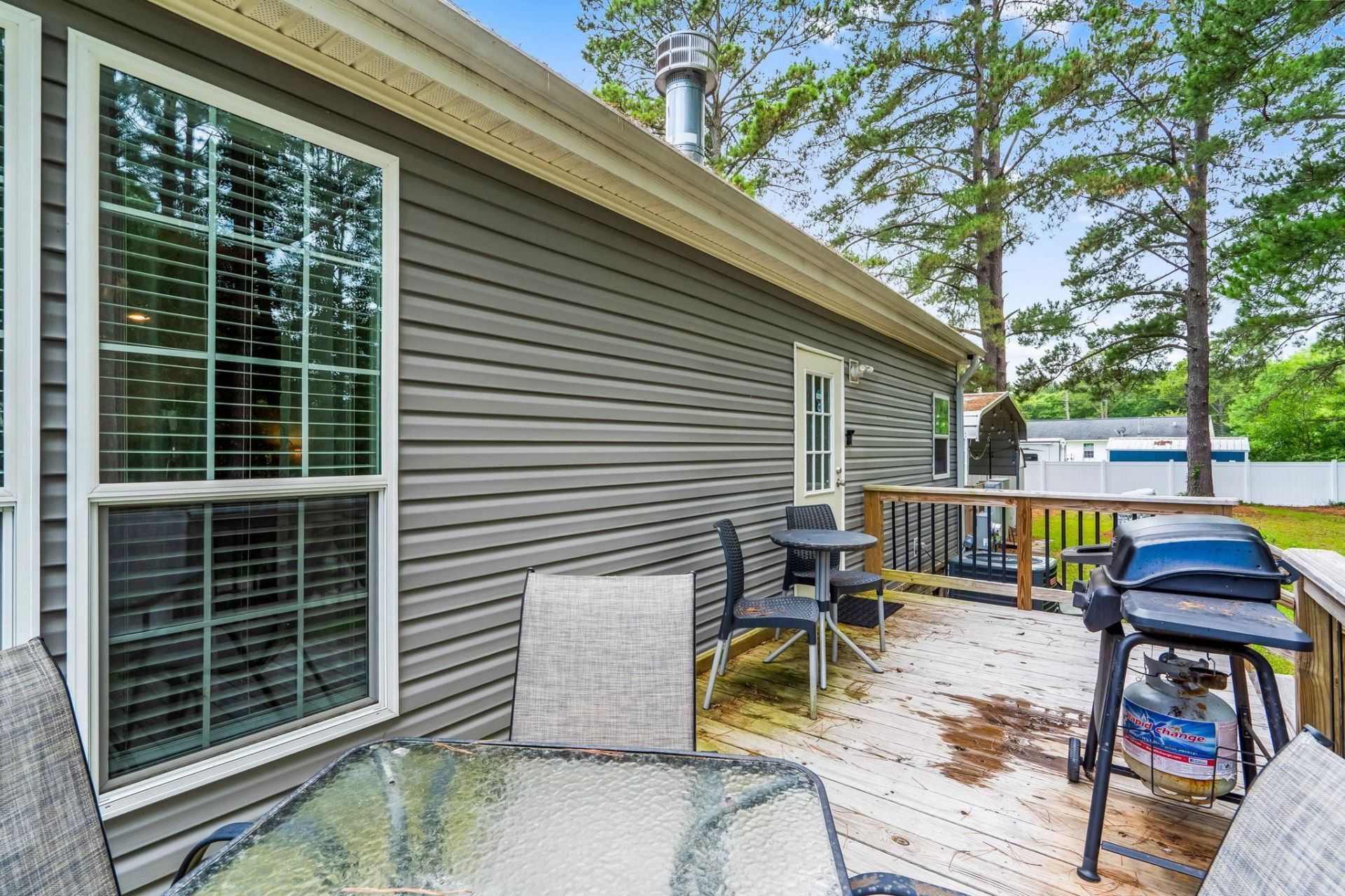 1105 Woodrow Ln. Photo 30