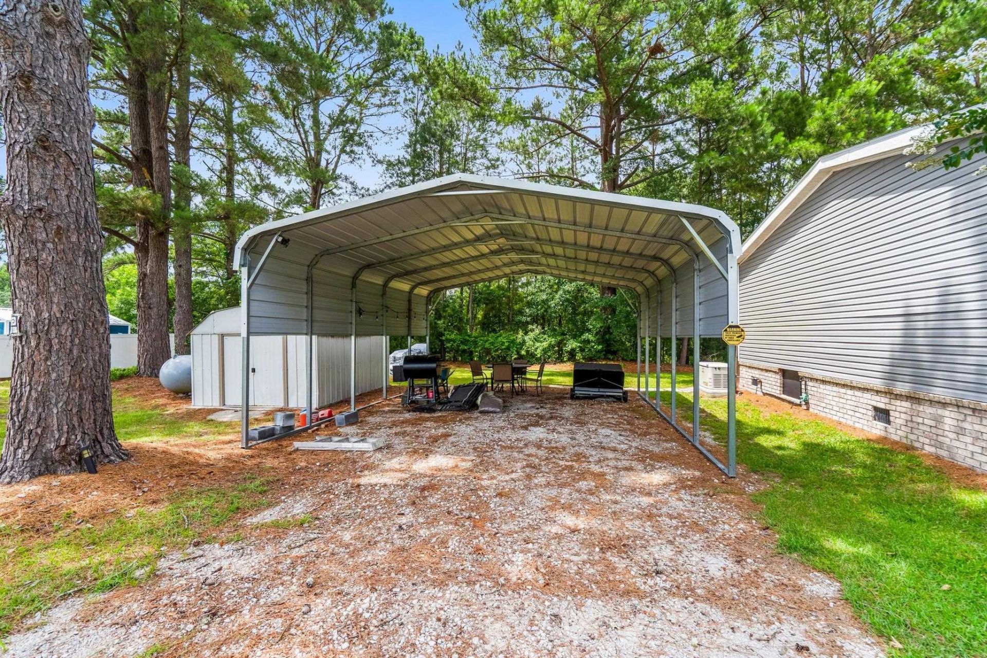 1105 Woodrow Ln. Photo 34