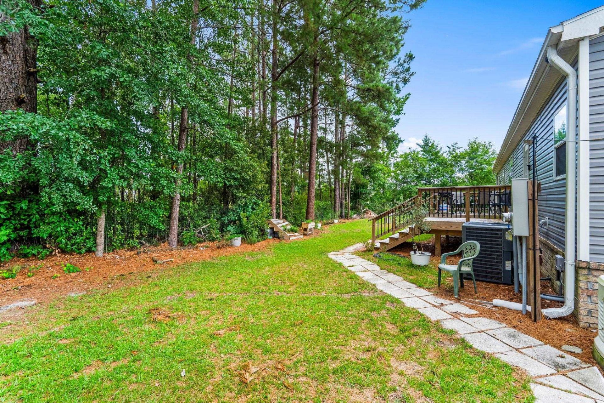 1105 Woodrow Ln. Photo 35