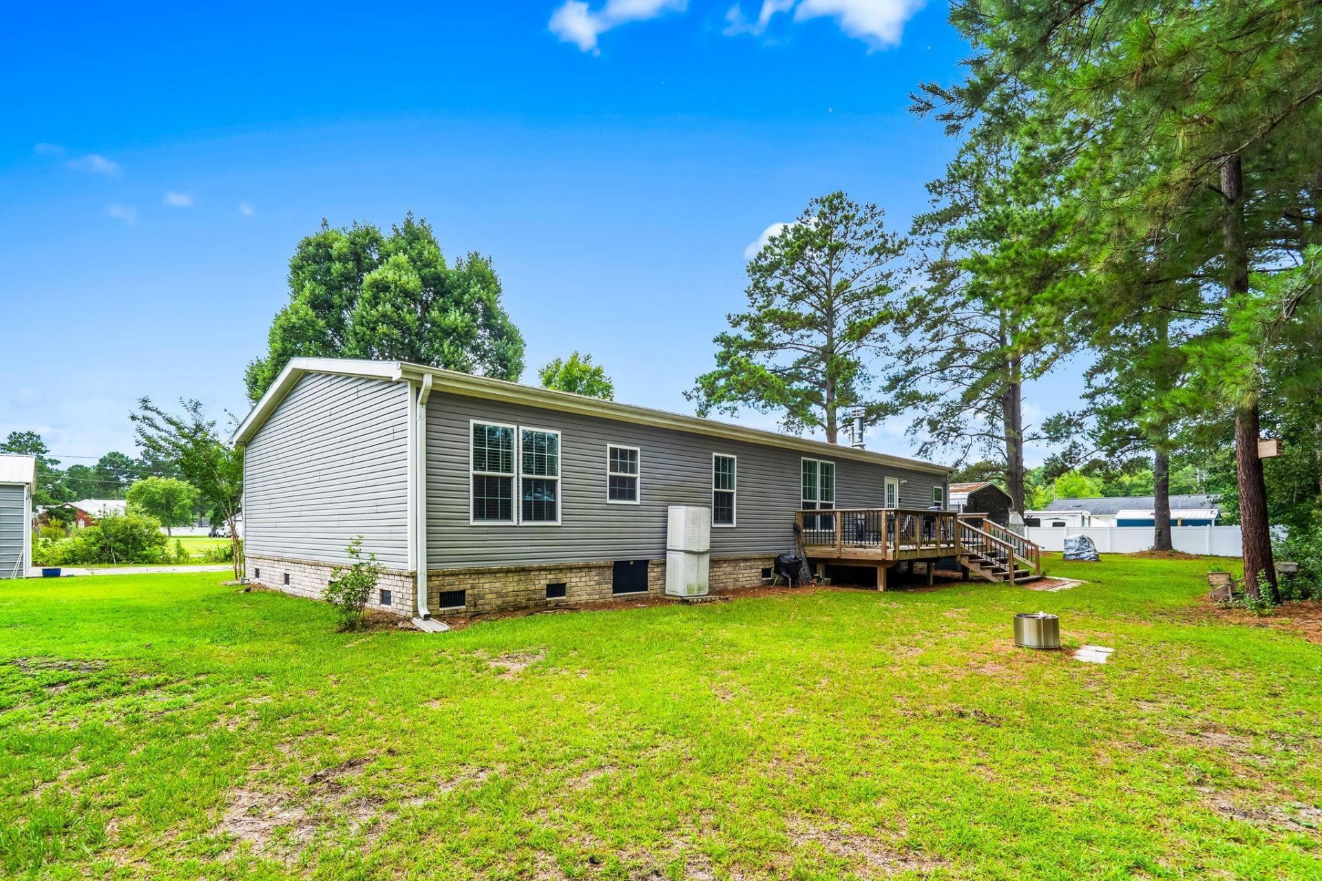 1105 Woodrow Ln. Photo 38