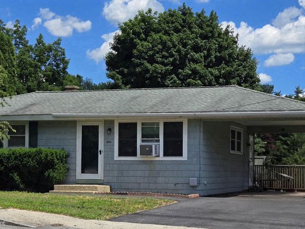 384 Huse Road, Manchester, NH 03103