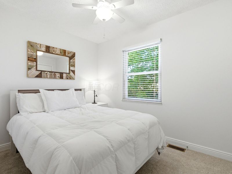 4899 Whisper Cove Court, Columbus, OH 43230 Photo 27
