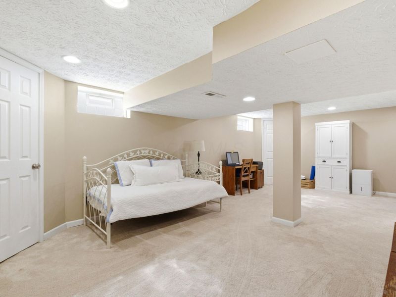 4899 Whisper Cove Court, Columbus, OH 43230 Photo 31