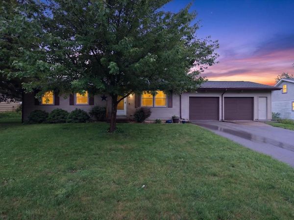 511 Johnson Avenue, Clinton, WI 53525