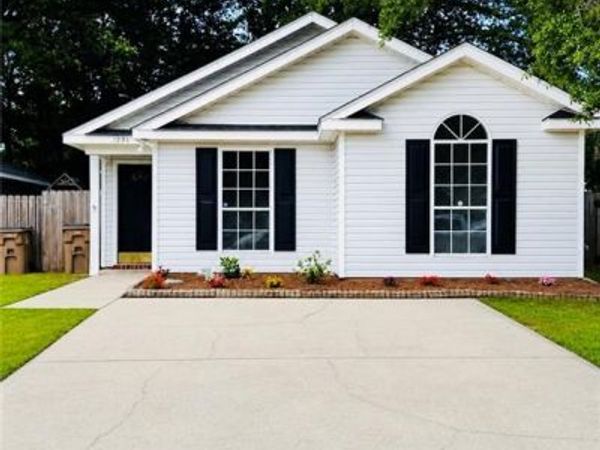 1994 Post Oak Court , Mobile, AL 36695