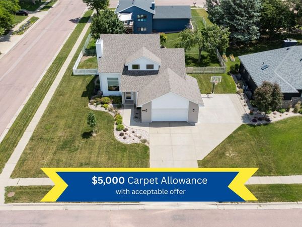 2200 S Crown Hill Dr, Sioux Falls, SD 57106