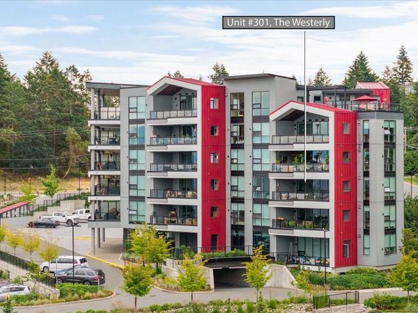3529 Dolphin Dr , Unit #301, Nanoose Bay, BC V9P 9K1