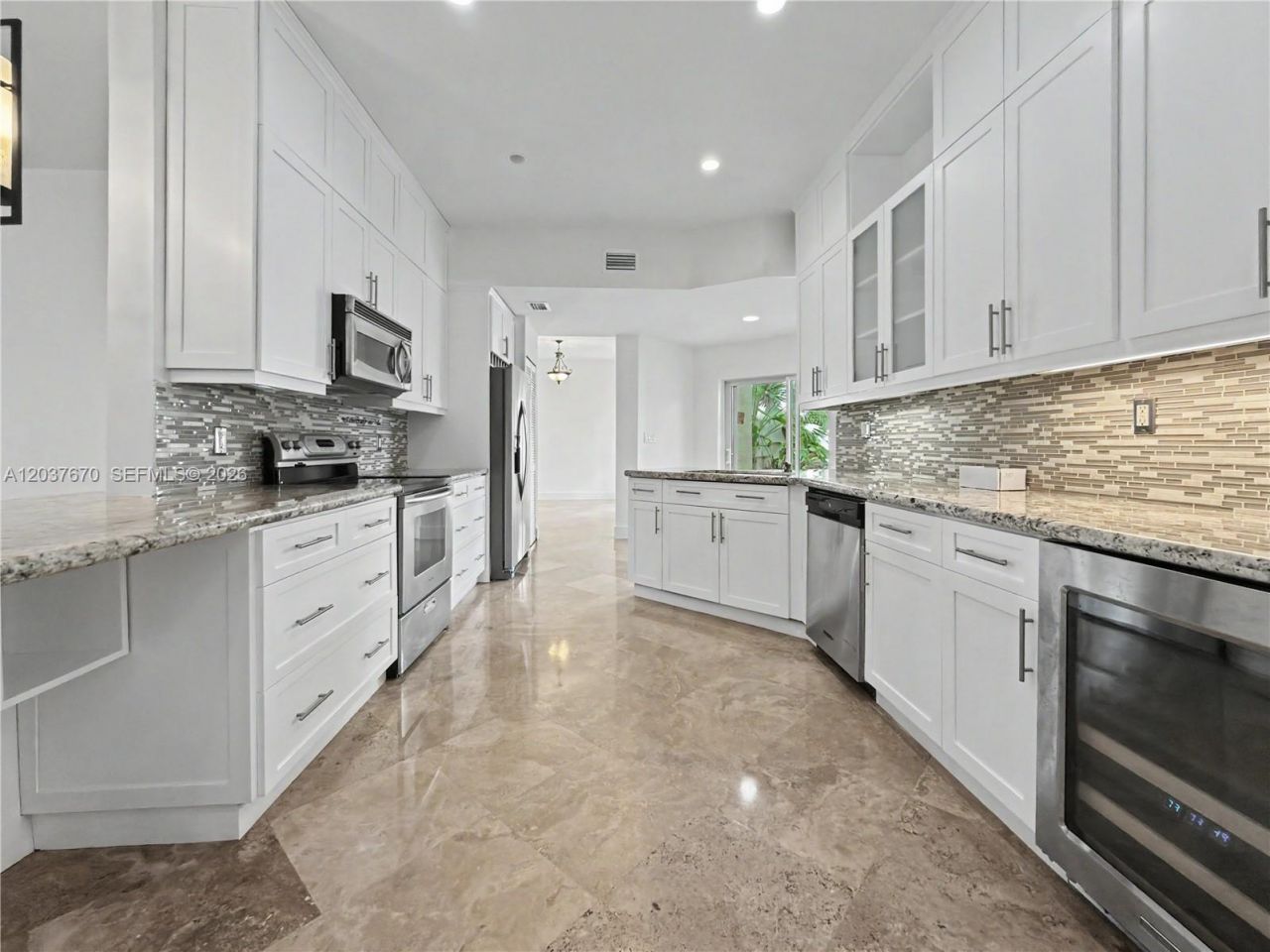 4725 NW 104th Ave , Doral, FL 33178 Photo