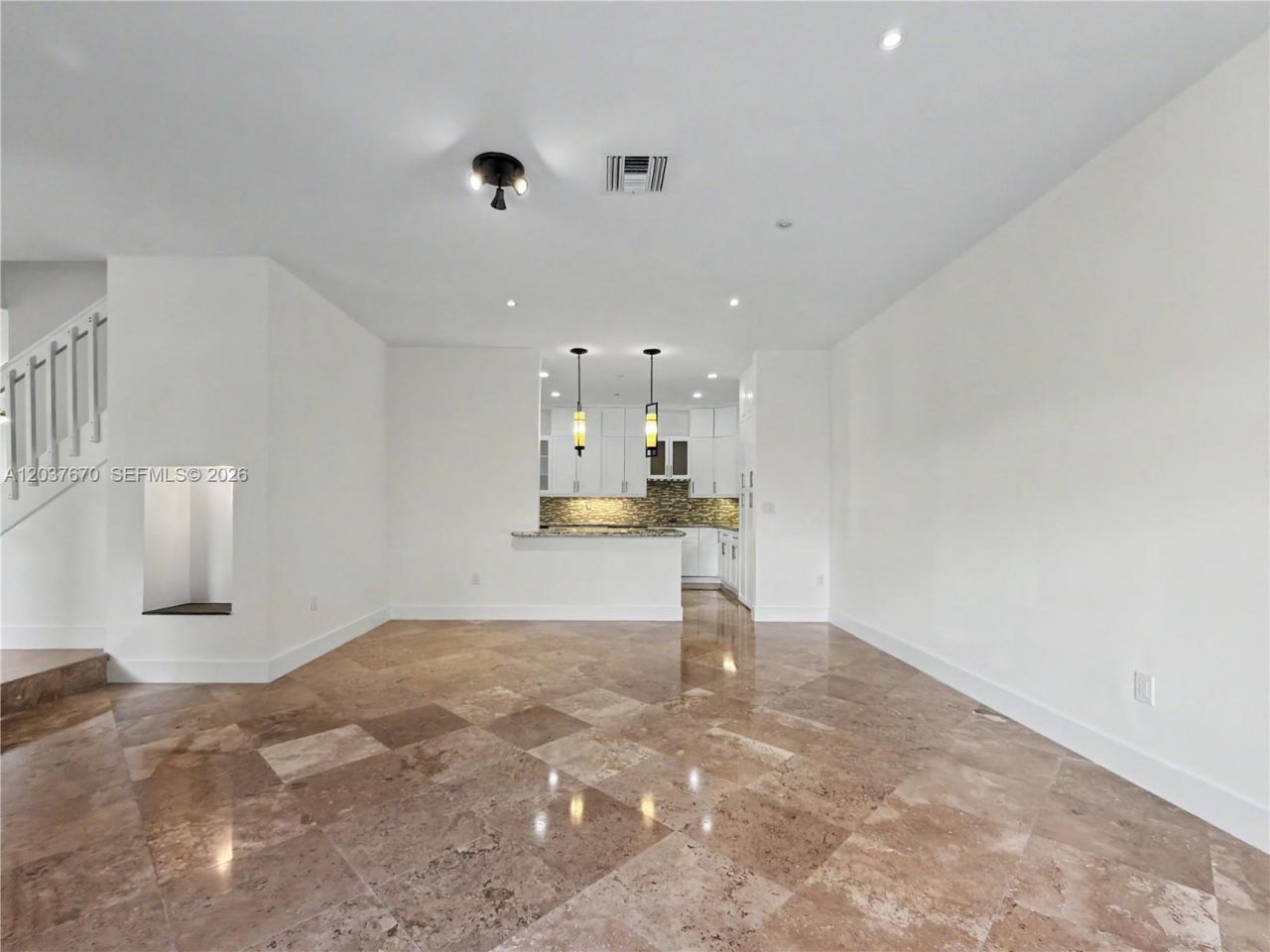 4725 NW 104th Ave , Doral, FL 33178 Photo