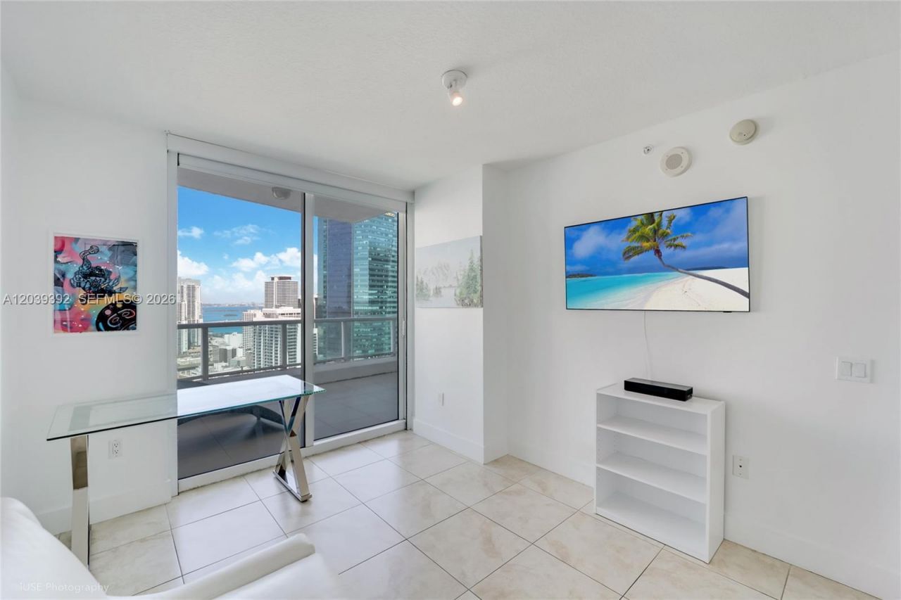 41 SE 5th St , Unit 2409, Miami, FL 33131 Photo