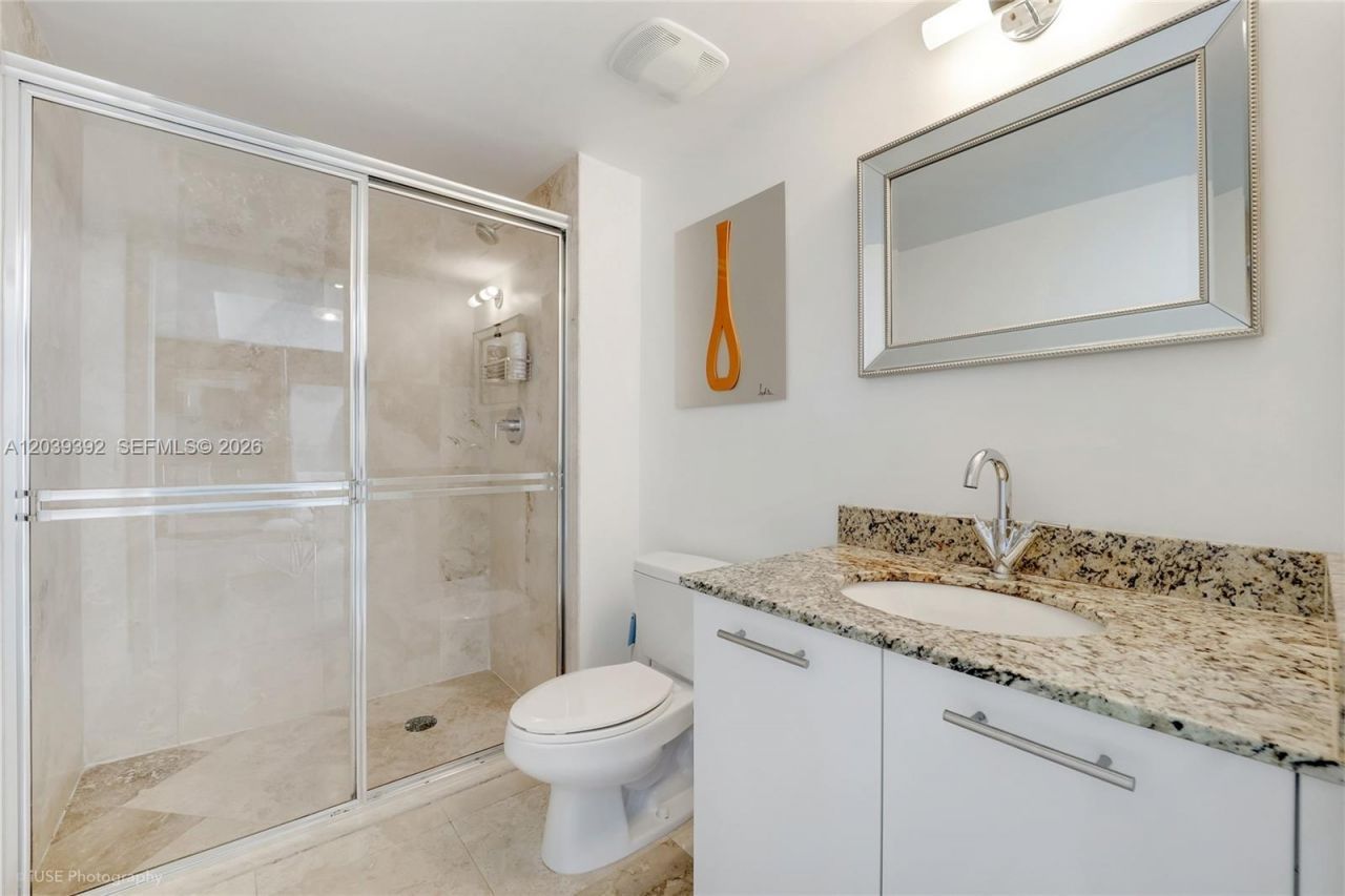 41 SE 5th St , Unit 2409, Miami, FL 33131 Photo