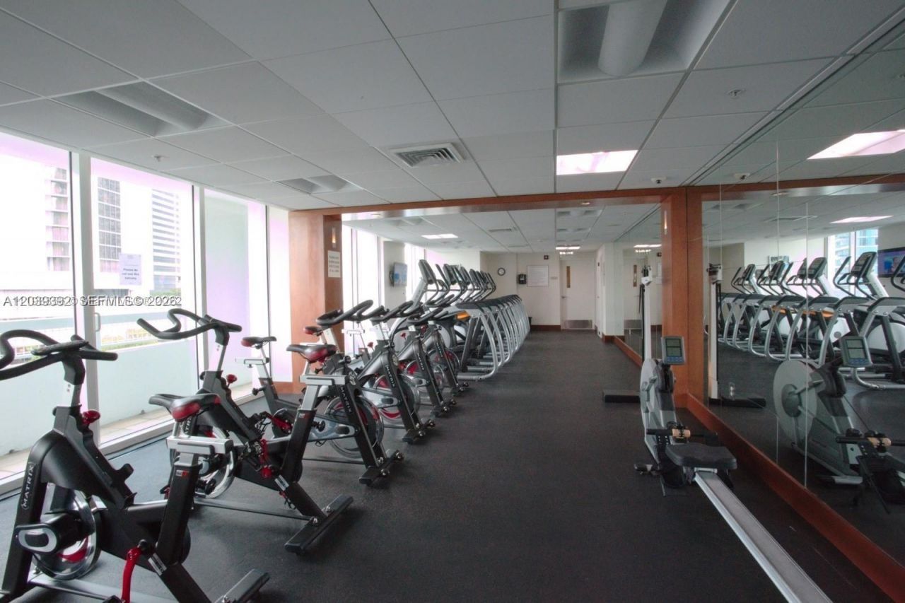 41 SE 5th St , Unit 2409, Miami, FL 33131 Photo