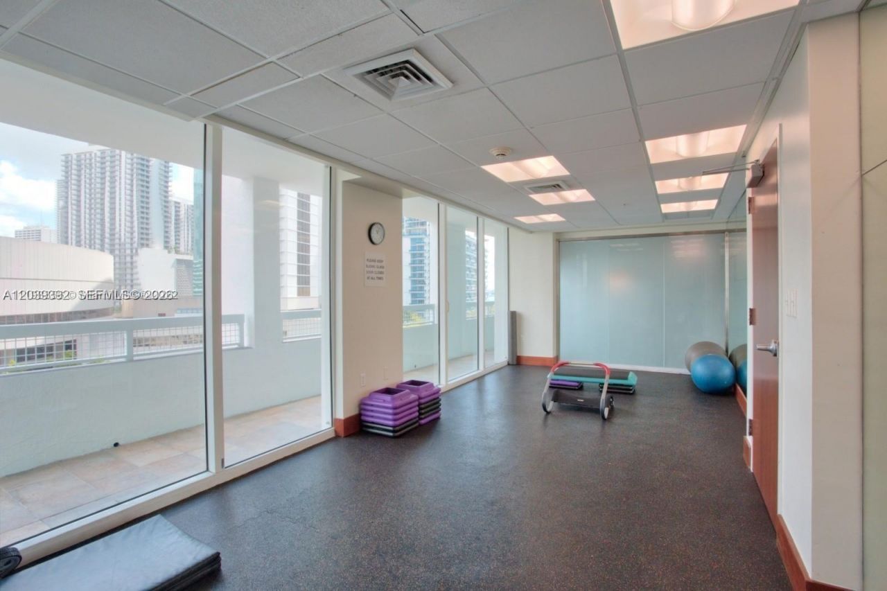 41 SE 5th St , Unit 2409, Miami, FL 33131 Photo