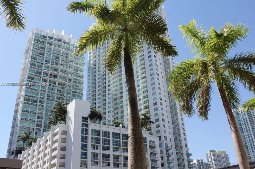41 SE 5th St , Unit 2409, Miami, FL 33131 Photo
