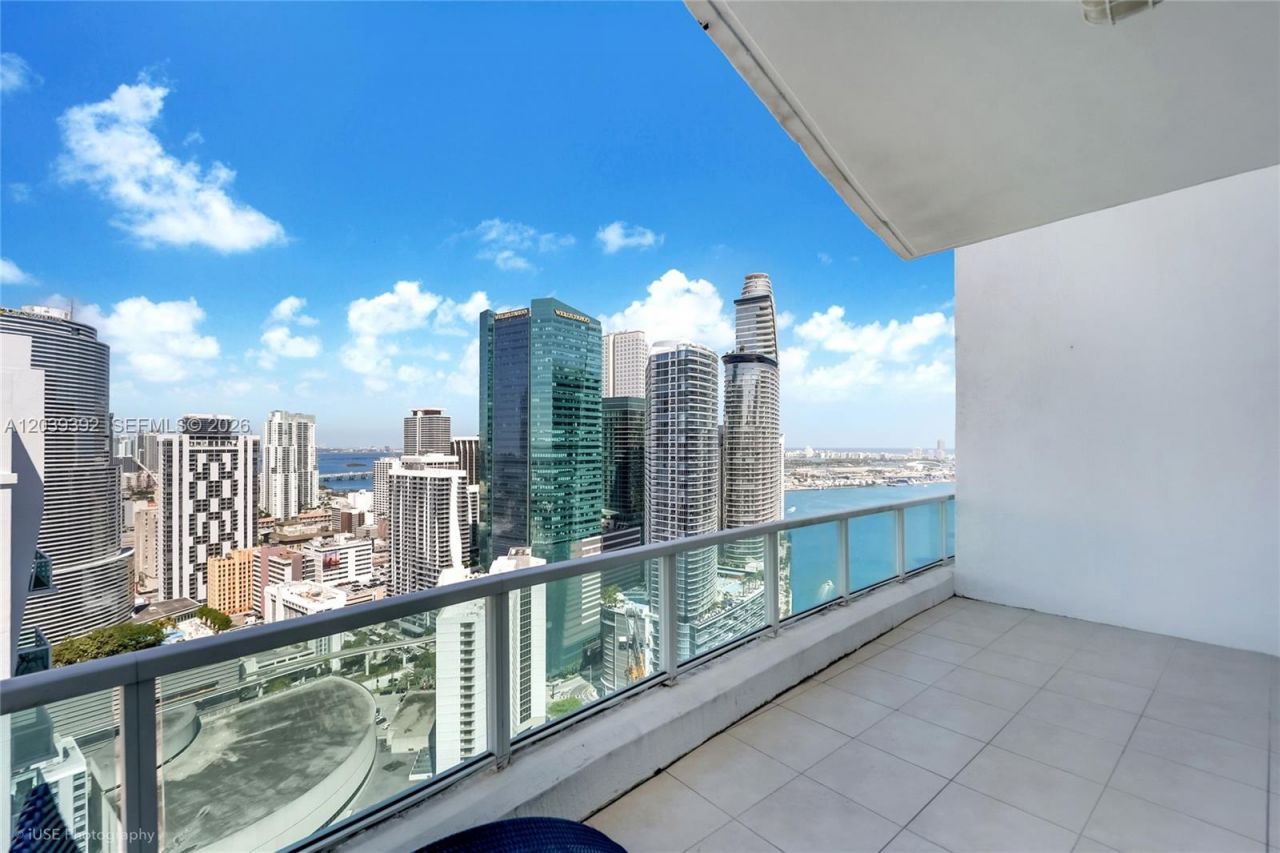 41 SE 5th St , Unit 2409, Miami, FL 33131 Photo