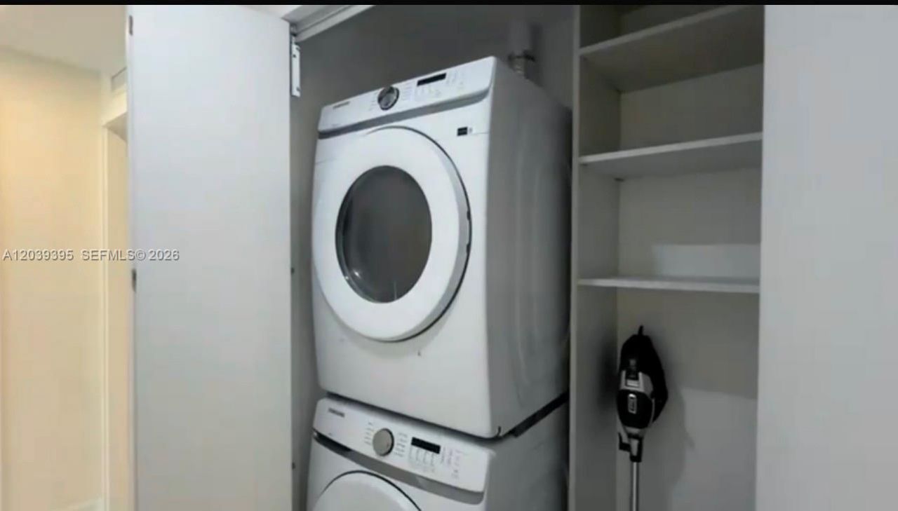 700 NE 24th St, Unit 1505, Miami, FL 33137 Photo