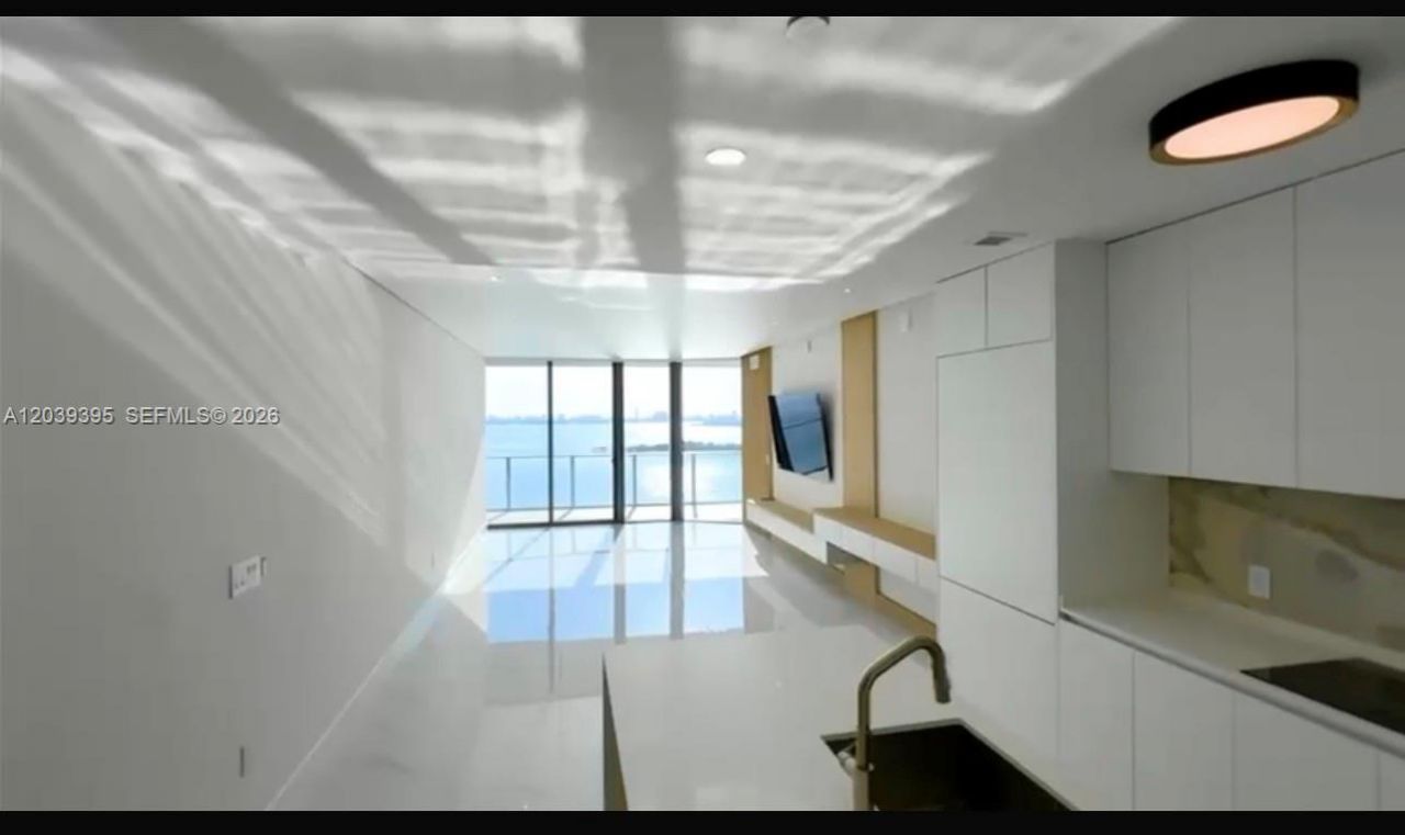 700 NE 24th St, Unit 1505, Miami, FL 33137 Photo