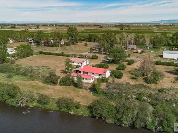 755 S River Road, ST ANTHONY, ID 83445