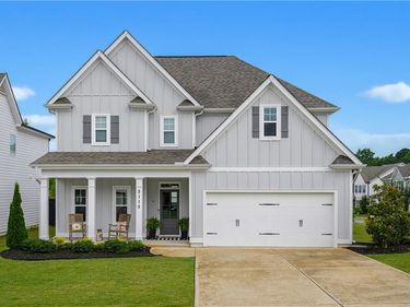 5115 Park Haven Drive, Flowery Branch, GA 30542