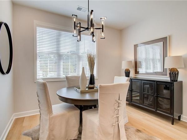 1924 Kinnard Alley , Kennesaw, GA 30144