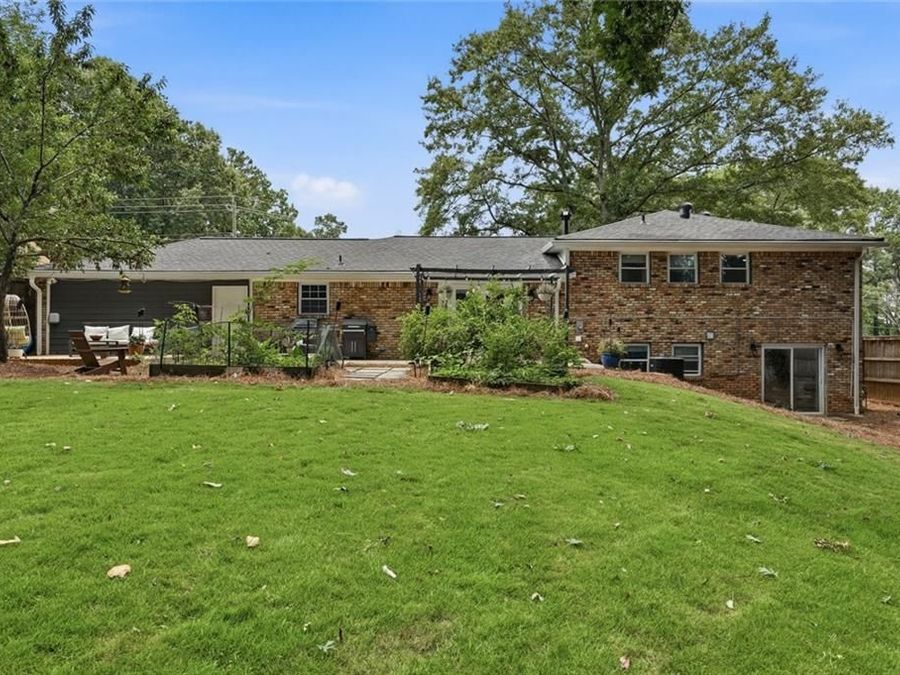 Property Image 32