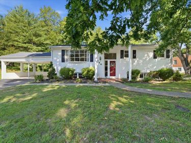2130 Laurel Lane, Altavista, VA 24517