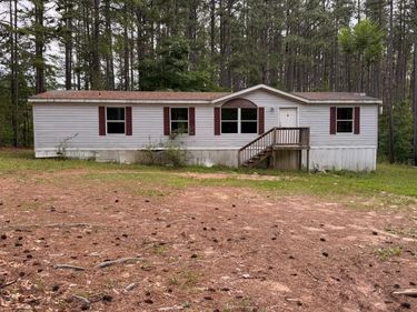 1531 Chestnut Grove, Appomattox, VA 24572