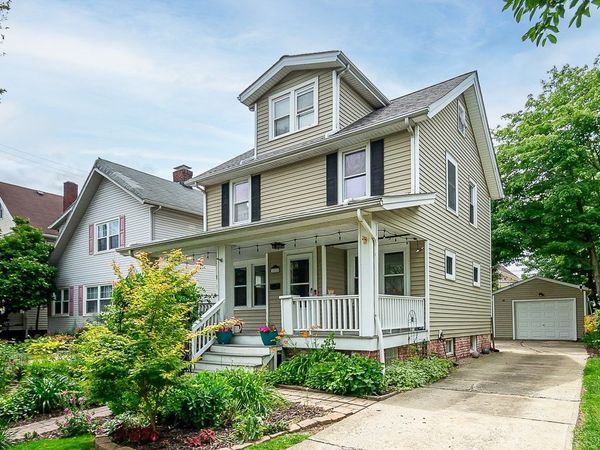 2222 Wyandotte Avenue, Lakewood, OH 44107