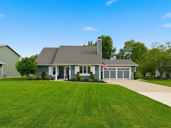 9910 Sawtooth Court, Fort Wayne, IN 46804