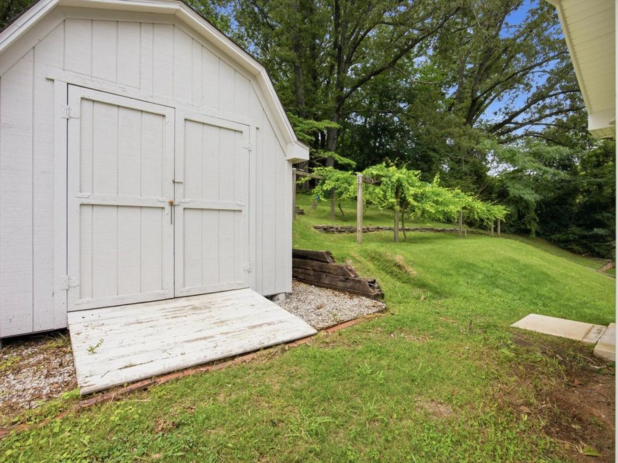 Property Image 38
