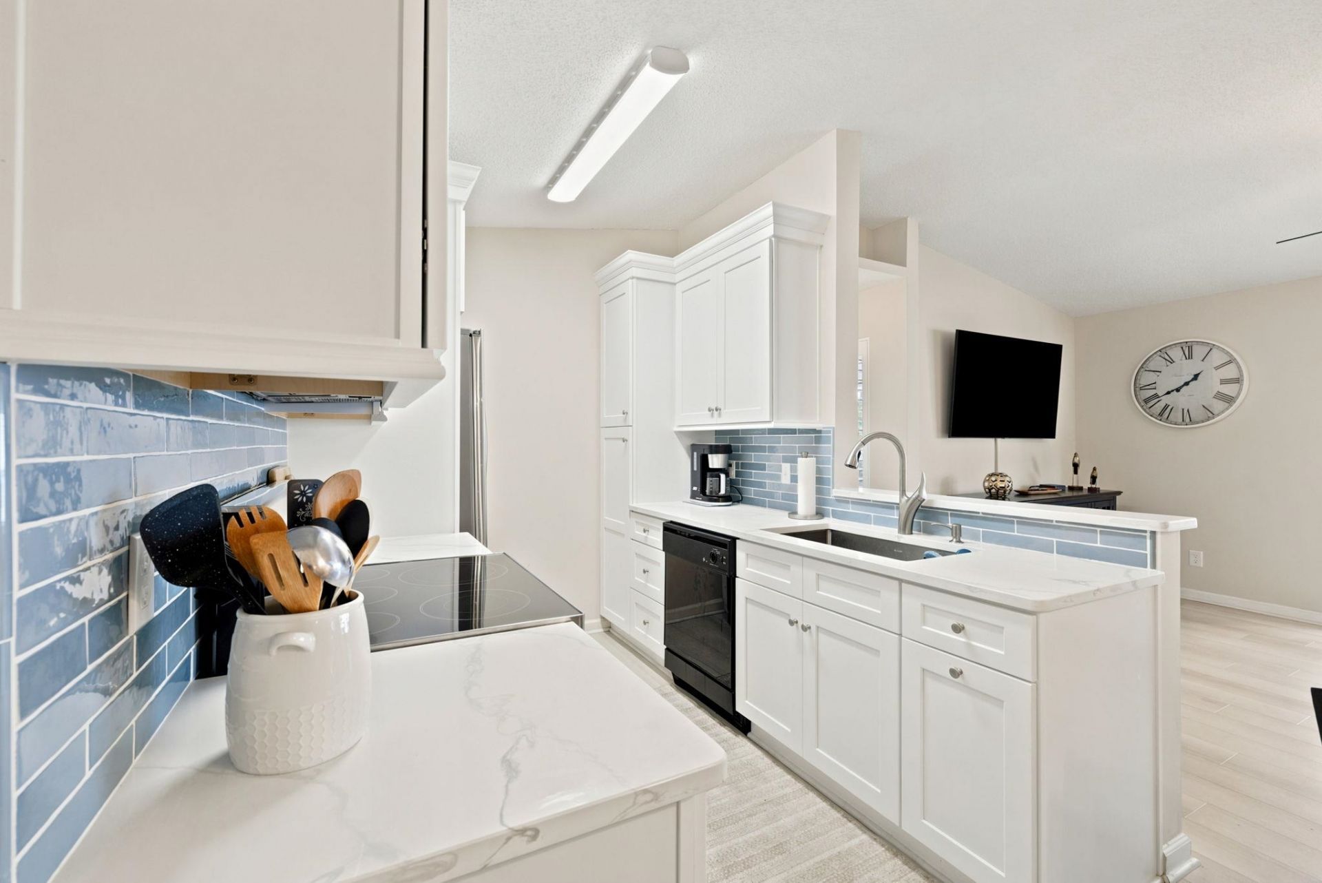 140 Spanish Oak Ct.  Photo 10